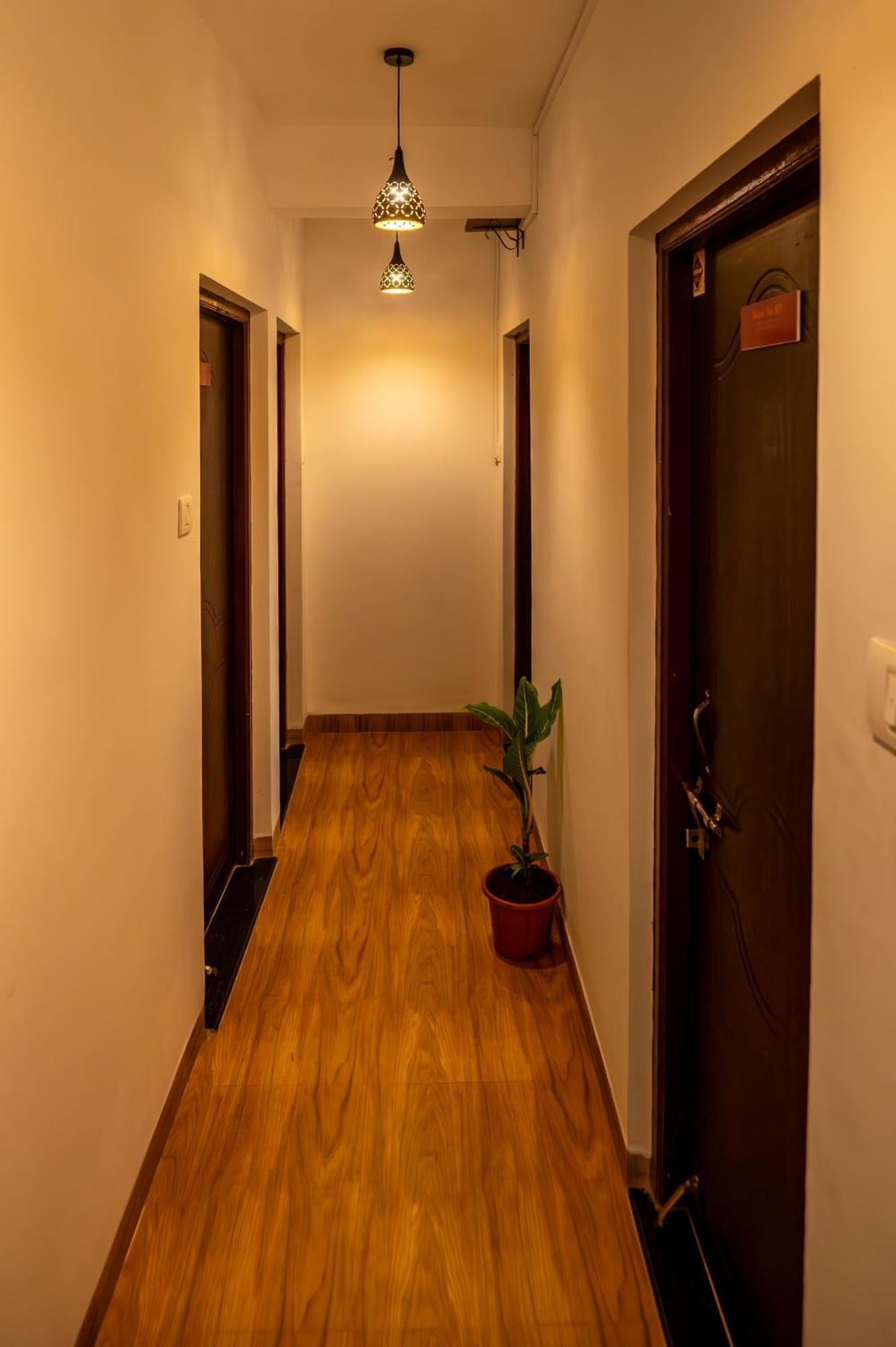 Morjim Sea Waves-Beach Front Hotel Exterior photo